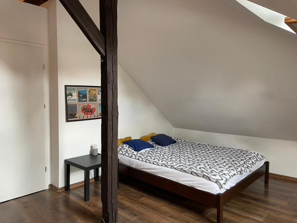 Piekny,Duzy Loft 80 Metrow Blisko Centrum Cracovia Exterior foto